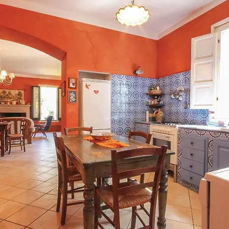 Stunning In Menfi Ag With Kitchen Holiday home Porto Palo