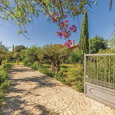 Stunning In Menfi Ag With Kitchen Holiday home *