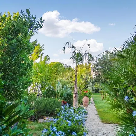 Stunning In Menfi Ag With Kitchen Holiday home